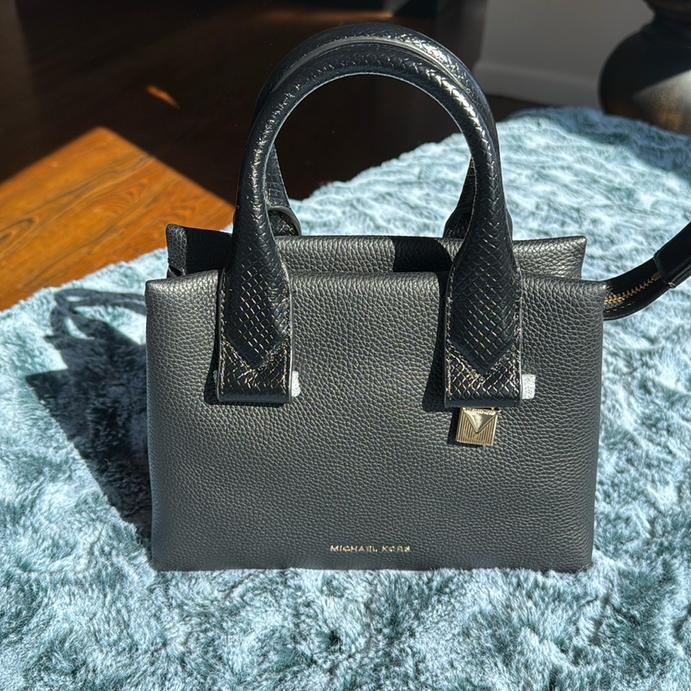 Black Michael, Michael Kors, small satchel